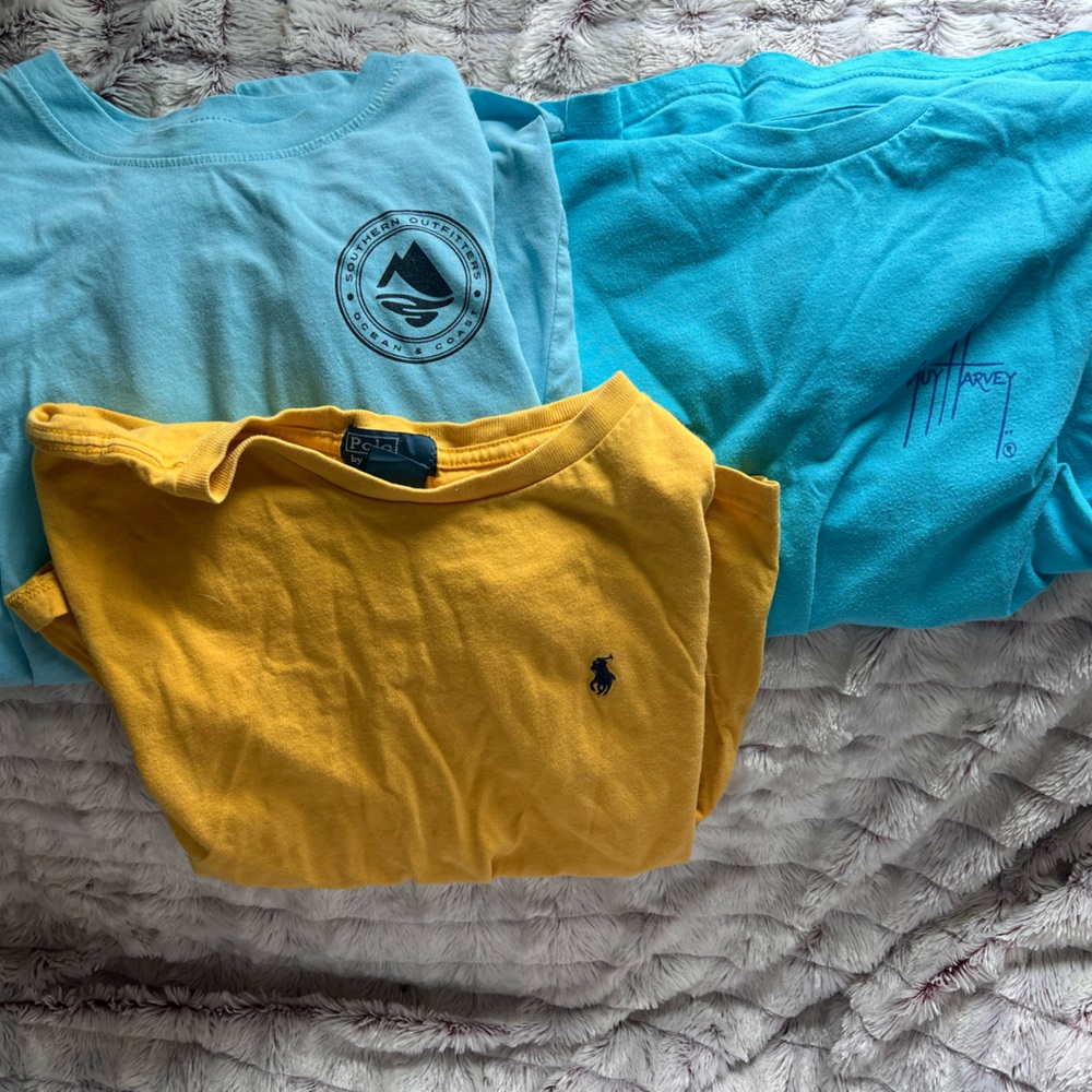 M (10/12) T-Shirts